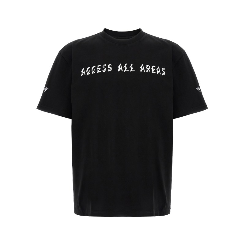 'Gloves' T-shirt