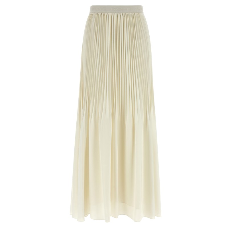 Pleated skirt