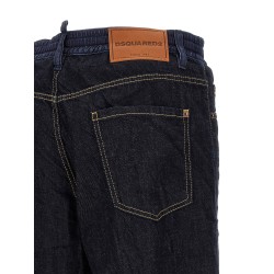 Crinkled effect jeans