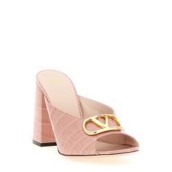 Valentino Garavani 'Vlogo Signature' slides