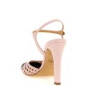 'R1P954' pumps