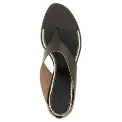 Leather sandals