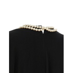 Pearl necklace t-shirt