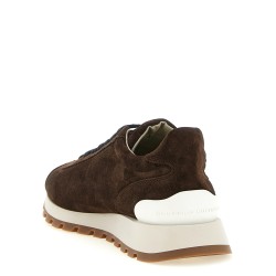 'Runners' sneakers
