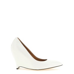 'Heel-Less' pumps