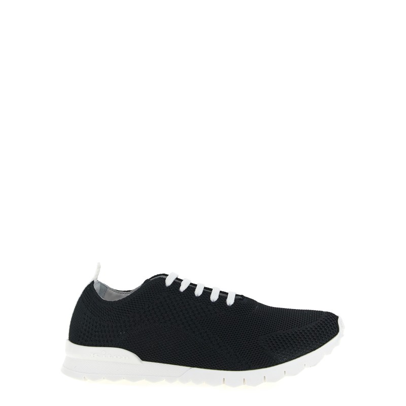 'Fits' sneakers