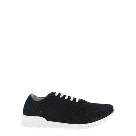 'Fits' sneakers