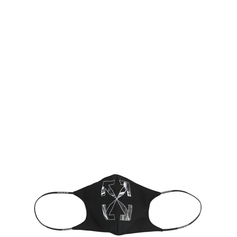 'Caravaggio arrow' mask