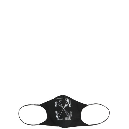 'Caravaggio arrow' mask
