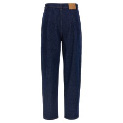 'Toteness' jeans