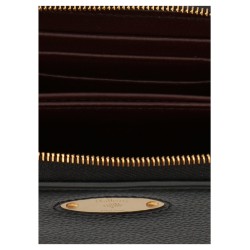 Logo plaque wallet