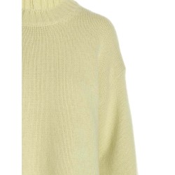 Crewneck sweater