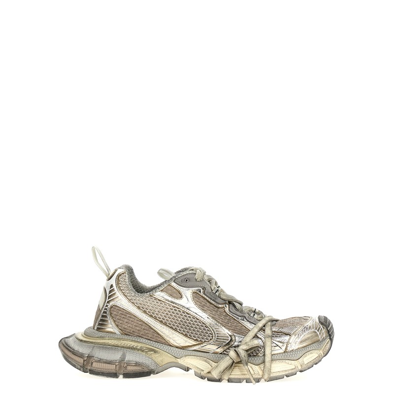 '3XL' sneakers