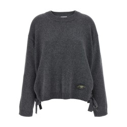 Side laces sweater
