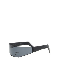 'Cyclops' sunglasses