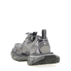 '3XL' sneakers
