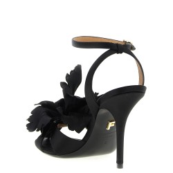 'Ghilly' sandals