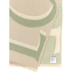 Double-sided scarf