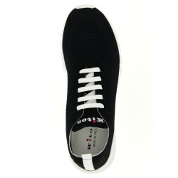 'Fits' sneakers