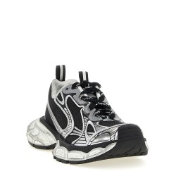 '3XL' sneakers