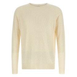 Spongy effect sweater