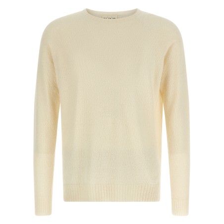 Spongy effect sweater