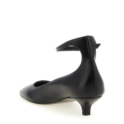 Nappa pumps
