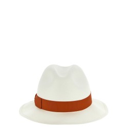 'Monica' hat