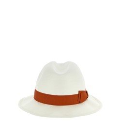 'Monica' hat