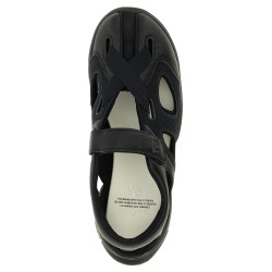 'Y-3 GSG9' sandals