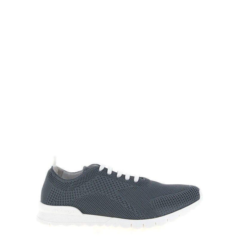'Fits' sneakers