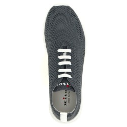 'Fits' sneakers