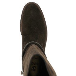 Suede boots