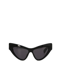 Cat eye sunglasses