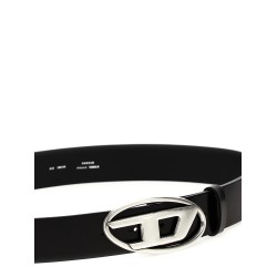 D logo belt