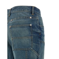 'Wide leg' jeans