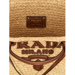 Big logo shopping bag