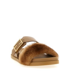 'Fendi Feel' slides