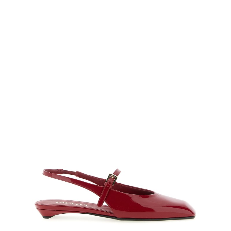 Patent leather slingback