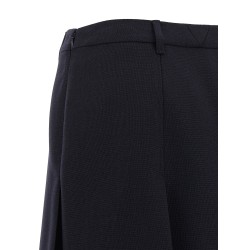 Multi-slit skirt