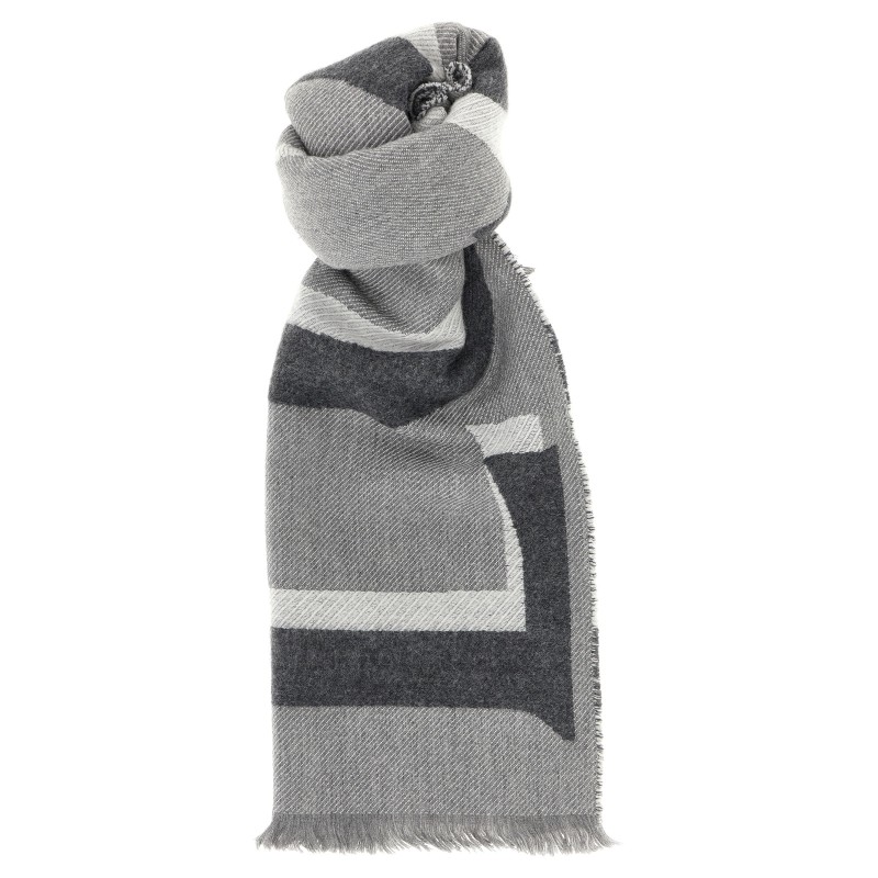 Double-sided scarf