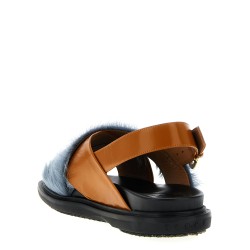 'Fussbett' sandals
