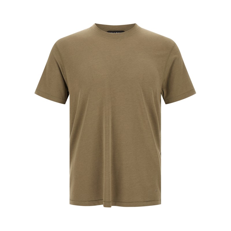Logo embroidery t-shirt