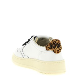 'Medalist Low' sneakers