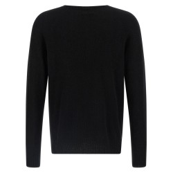 Spongy effect sweater