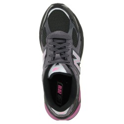 '2010' sneakers
