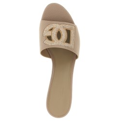 'Karol' mules