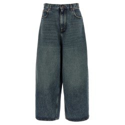 'Baggy' jeans