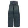 'Baggy' jeans
