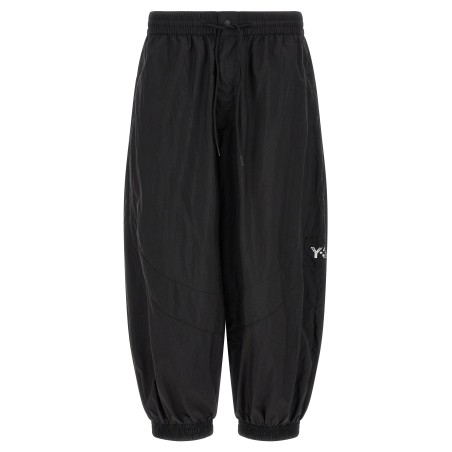 Rough-edged joggers